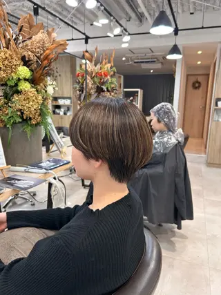 ショート 光を纏うツヤ感ロング Natsuki🤍のヘアスタイル
