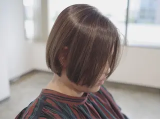 ミディアム カラー クセ毛お悩みの方 四宮桂佑のヘアスタイル