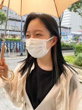 ミディアム デザインカラー/ボブ ブリーチカラー/ユリのヘアスタイル