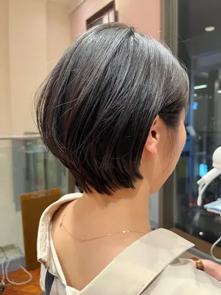 ショート ｼｮｰﾄｶｯﾄ 梅田 山下　すみれのヘアスタイル