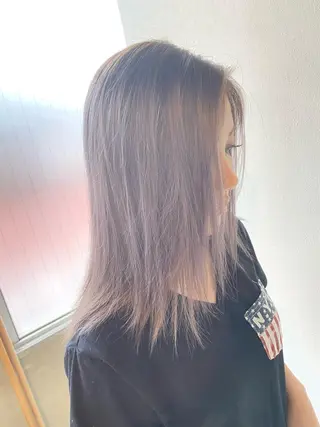 ミディアム カラー 内野 友貴のヘアスタイル