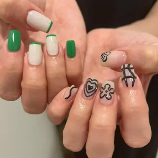 ネイル NORA nail UMEDA MAIのネイルデザイン