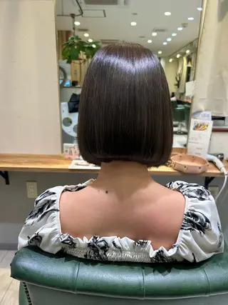 カラー Rinka ハイトーン/レイヤーのヘアスタイル