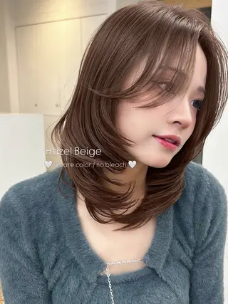 ミディアム カラー ヘアアレンジ ブリーチなし🤍透明 感カラーtakutoのヘアスタイル