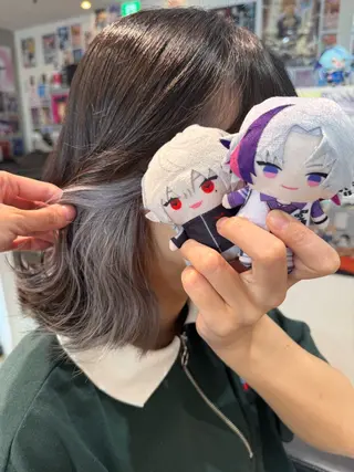 ロング カラー インナーカラー 推し ブリーチ 髪質改善のヘアスタイル