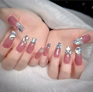 ネイル HIN NAILのネイルデザイン