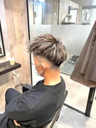 ショート カラー 👑髪質改善カラー 中垣斗希のヘアスタイル