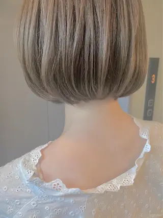 ショート カラー 🌈ブリーチ特化🌈 MINATOのヘアスタイル