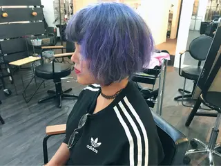 ショート カラー WEST OLAND 安藤のヘアスタイル