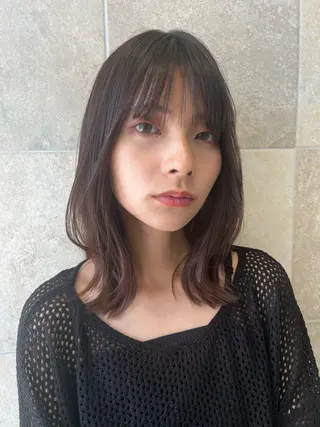 セミロング 艶髪/透明感/ 三宅晴香のヘアスタイル