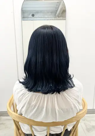 カラー Asumi/丸の内 /ブリーチ/花屋併設のヘアスタイル