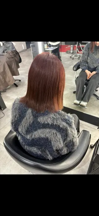 ミディアム カラー 山田 明のヘアスタイル
