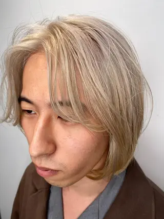 ミディアム カラー デザインカラーウルフ 宙也のヘアスタイル