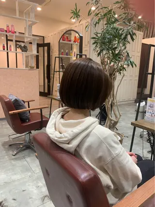 ショート labless MOEのヘアスタイル