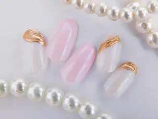 ネイル 💗🪽Tiary Nail🪽💗のネイルデザイン