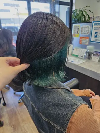 ミディアム カラー 関口 友菜のヘアスタイル