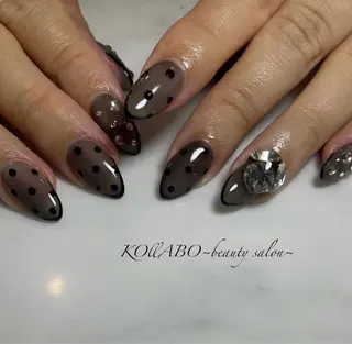 ネイル KOLLABO nailのネイルデザイン