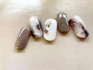 ネイル 手書きが得意🖌️ Y’s  nailのネイルデザイン