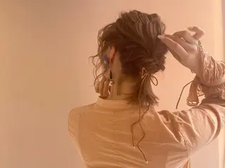 ショート カラー 小顔レイヤー/ ベージュ🤍Rieのヘアスタイル