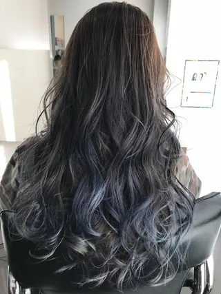 ロング カラー 関口 友行のヘアスタイル