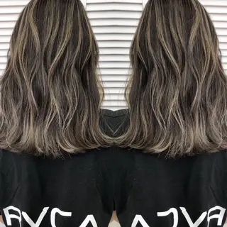 ミディアム カラー タナカ タクヤのヘアスタイル