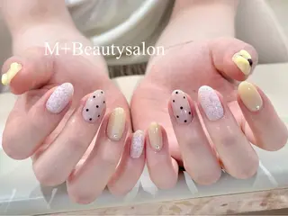 ネイル M+  Beauty Salonのネイルデザイン