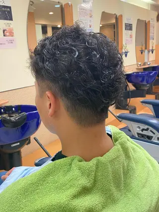 ショート パーマ 山口 小百合のヘアスタイル