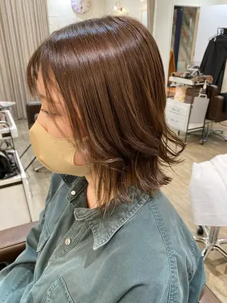 ミディアム カラー 前橋 姫奈のヘアスタイル