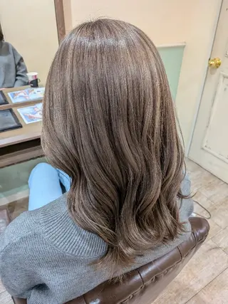 カラー いいだなお/ 透明感カラー🫧🌼のヘアスタイル