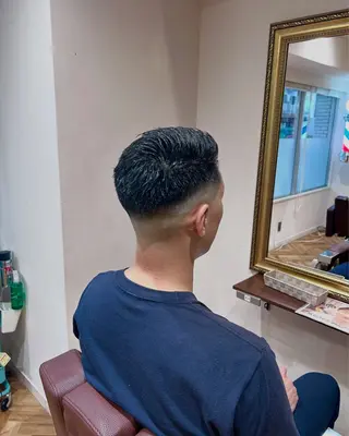 ショート メンズ 太田 龍之介のヘアスタイル