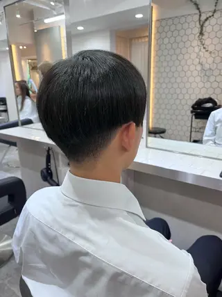 ショート メンズ Ｖｉｏｔ  銀座 樋口 桃佳のヘアスタイル