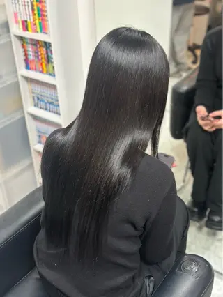 ロング カラー パドゥプロン あんずのヘアスタイル