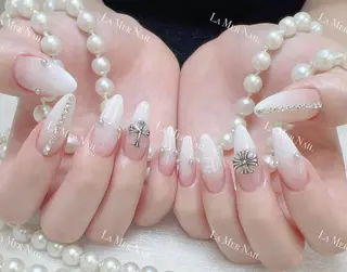 ネイル 🌻 Momoko_のネイルデザイン