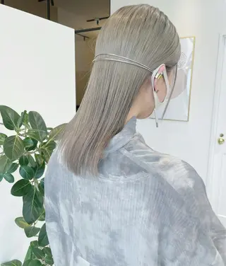 セミロング カラー たつ/レイヤーカット 顔周り/髪質改善のヘアスタイル