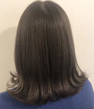 ミディアム カラー Cecil hair 神戸店所属・Cecilhair セシルヘアー神戸元町のヘアスタイル