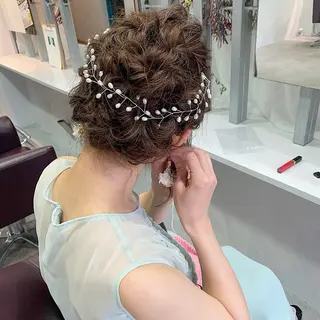 ミディアム ヘアアレンジ レイヤーカット🪄 耳ツボ🎀Ayumiのヘアスタイル