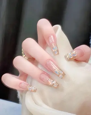 ネイル ネイリストヨ ヨのネイルデザイン