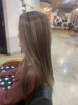 ロング カラー ヘアアレンジ 烏山 達也のヘアスタイル