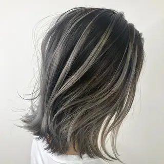 ショート カラー 髪質改善 カラー専門店のヘアスタイル