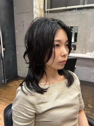 セミロング パーマ 松井美樹/似合わせ ガーリー・韓国のヘアスタイル