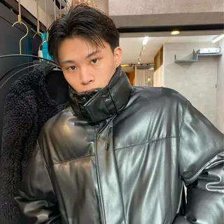 ショート ダウンパーマ 【sity.ザイク】のヘアスタイル