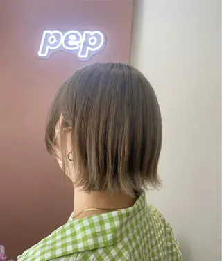 ショート カラー pep natsumiのヘアスタイル