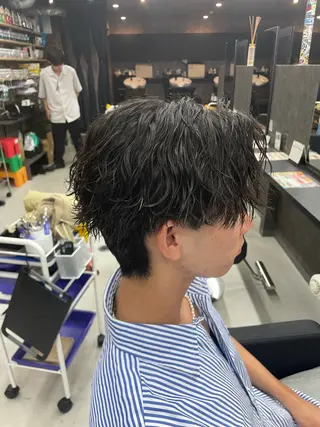 ショート パーマ メンズ メンズパーマ 毛流れ/シャドウのヘアスタイル