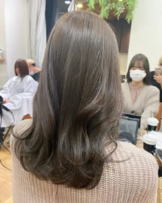 セミロング カラー ヘアアレンジ 銀座/前髪顔まわり/ 透明感カラー/danのヘアスタイル