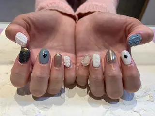 ネイル マキノ ユイのネイルデザイン