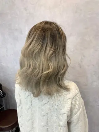 カラー SALOWIN栄 高須大貴のヘアスタイル