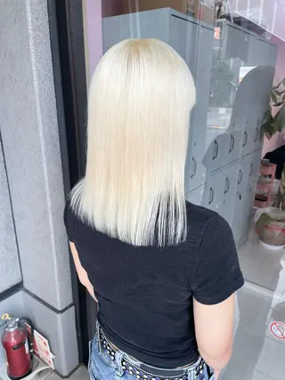 セミロング ❄️💛エクステ ブリーチ❄️yukiのヘアスタイル