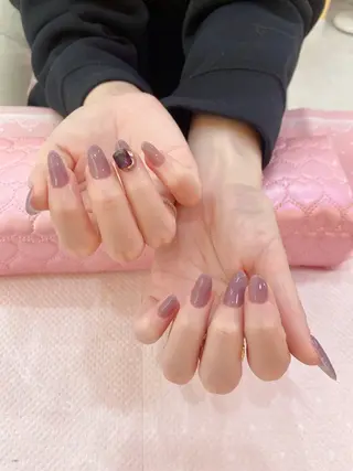 カラー merci リカのネイルデザイン