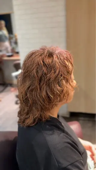 ミディアム パーマ Afinar  乃空（ノア）のヘアスタイル