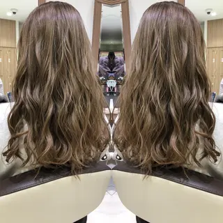 セミロング カラー 韓国レイヤー×透明感 カラー/山崎一輝のヘアスタイル